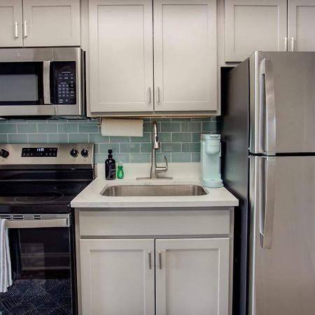 Oceanfront Escape Renovated Suite At Camelot Myrtle Beach Exterior foto